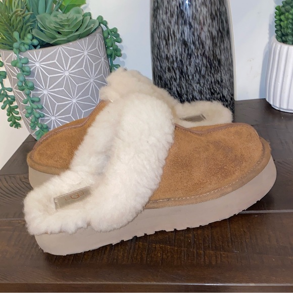 3/$60 UGG Disquette Chestnut Shearling Lined Mules Size 7 - Picture 5 of 15